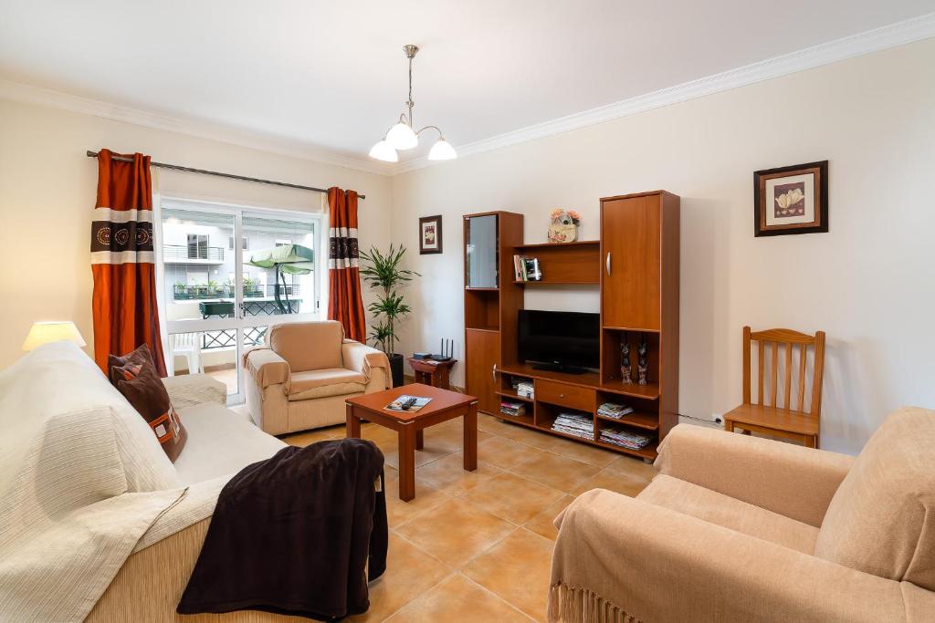 Cozy Apartment PORTIMÃO City Center room 3